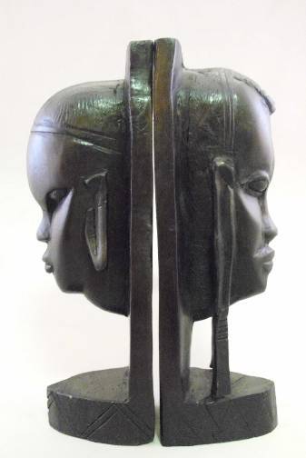 Masaai Couple Bookends
