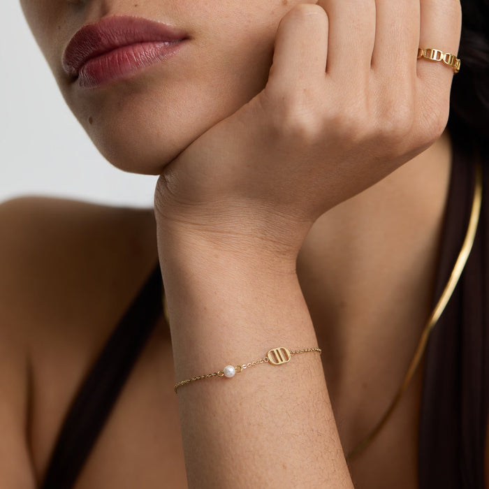 Signature Pearl Bracelet