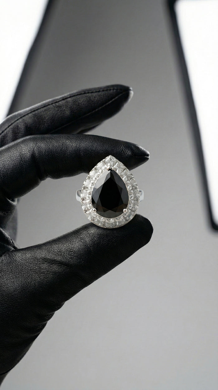 Velric Ring